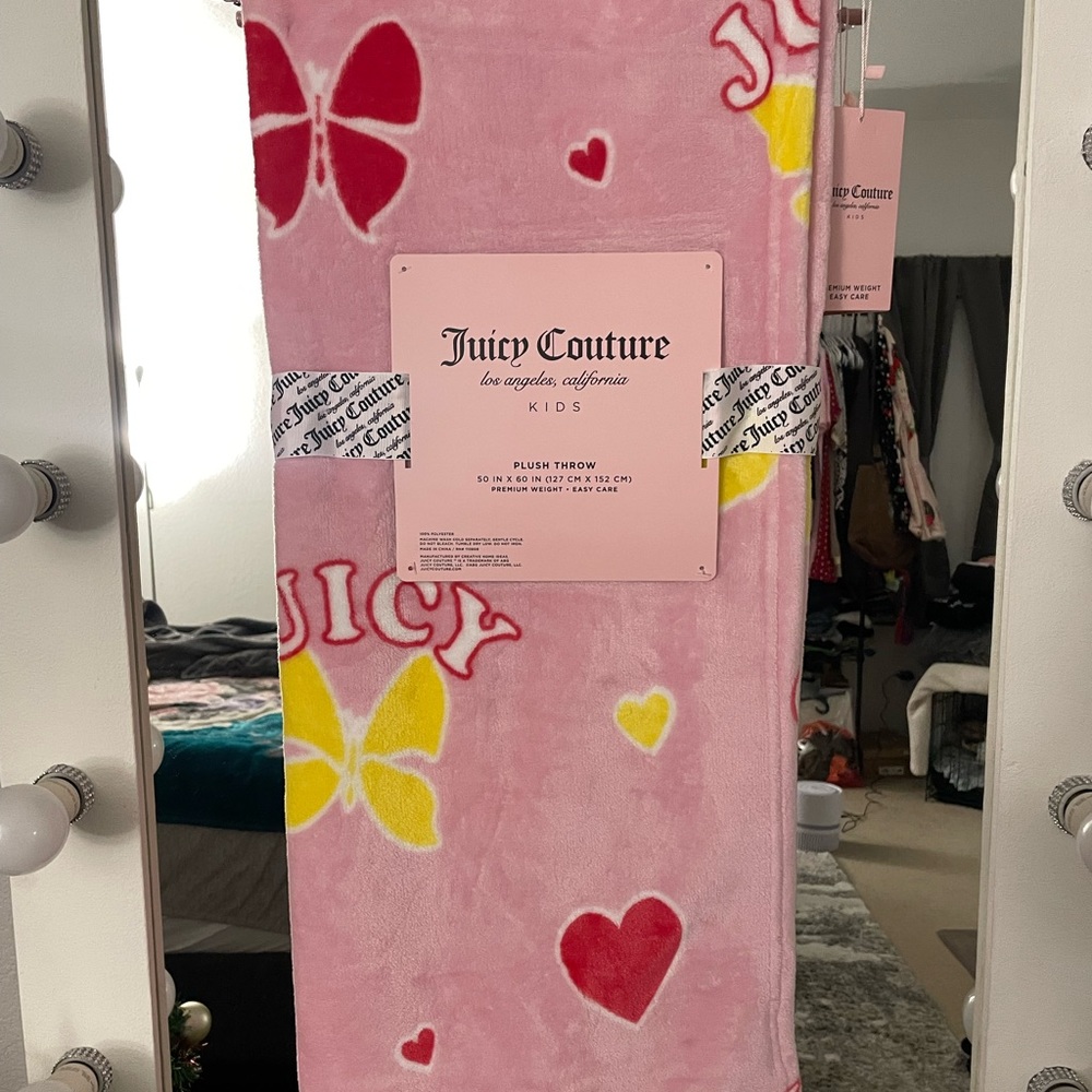 Juicy Couture Kids Pink Butterfly Heart Plush Throw Blanket NWT Kawaii